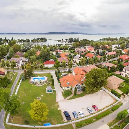 Dio Apartment Balatonboglar