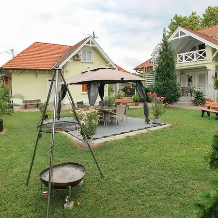 Dio דירה Balatonboglár